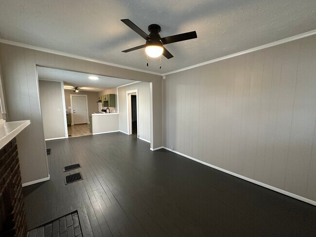 Foto del edificio - 424 Cherry St