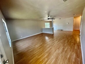 Building Photo - 4854 Featherock Dr