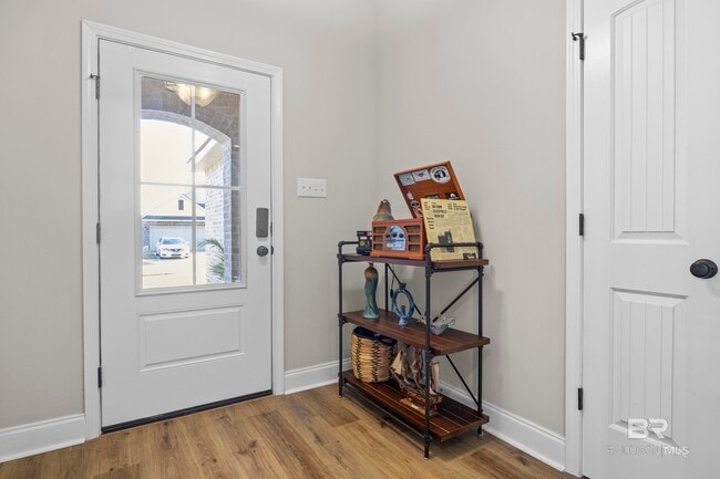 Foto del edificio - 1049 Stella Rd