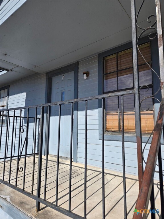 Foto principal - 4805 Cedarhill Cir