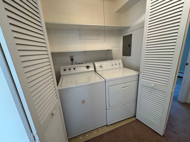 Building Photo - 48 Bigelow Ave