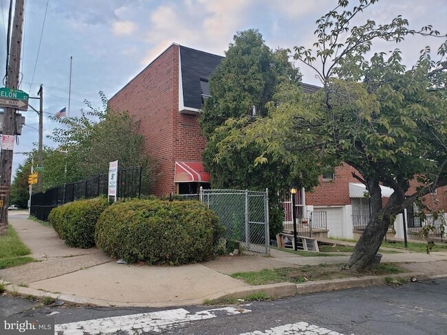 Building Photo - 4729 Melon St