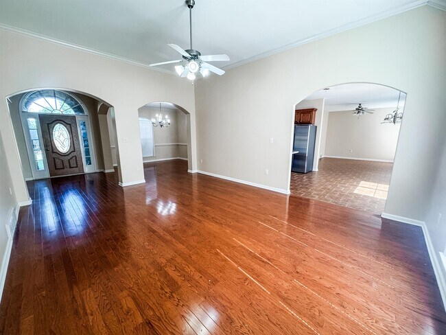 Foto del edificio - 4632 Barkley Glen Dr