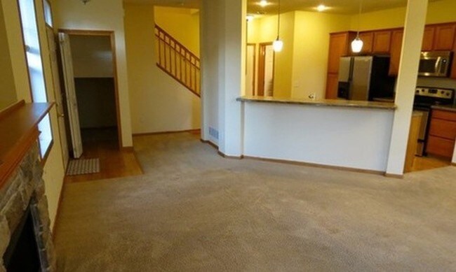 Foto del edificio - 3472 Cherry Ln