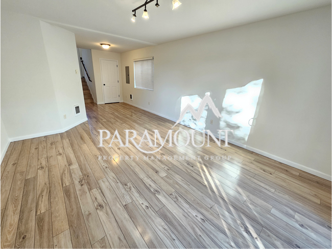 Foto del edificio - Beautiful 4 Bedroom in Bremerton!