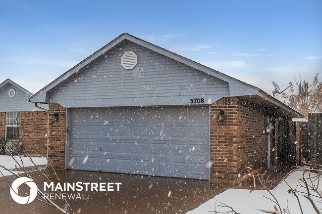 Foto del edificio - 3708 Windrun Pl