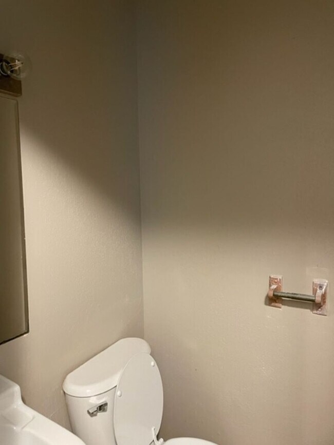 Building Photo - 806 Texas St