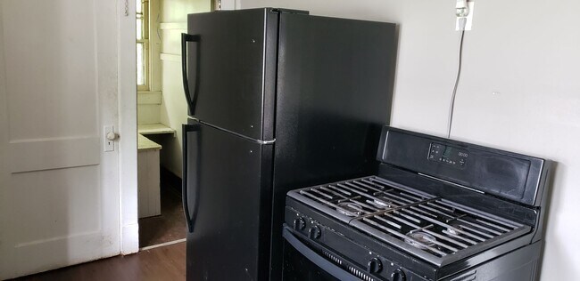 Foto del edificio - 2 Bedroom 1 bath home
