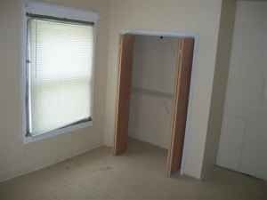 Building Photo - 2 br, 1 bath House - 2209 Kansas Ave
