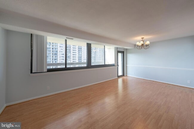 Photo - 5501 Seminary Rd Apartment