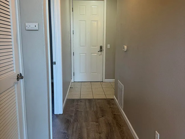 Building Photo - 3851 Sebastopol Rd