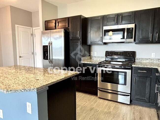 Foto del edificio - 4100 N Albion St