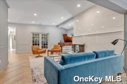 Building Photo - 7 Fieldstone Ln