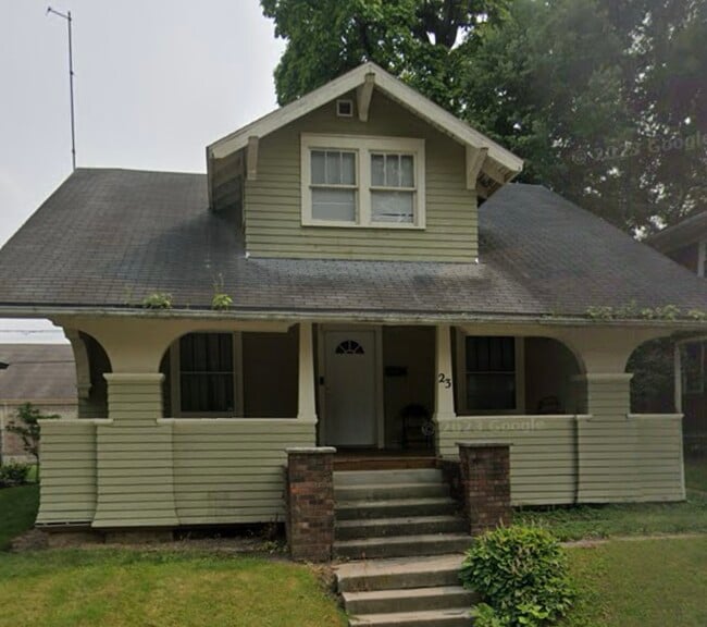 Building Photo - 23 W Orchard Pl