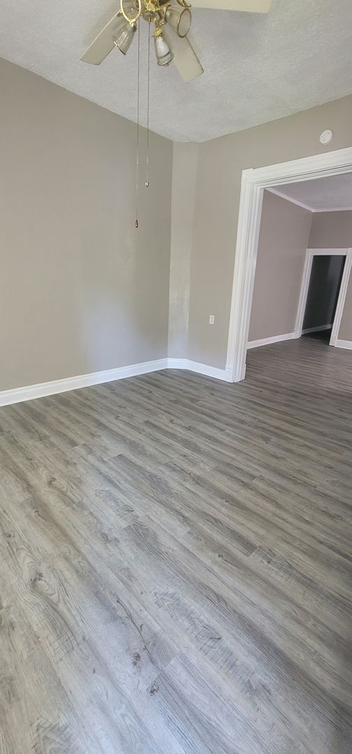Foto del edificio - 1523-1525 Triplex