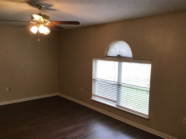 Building Photo - 87164 Kipling Drive