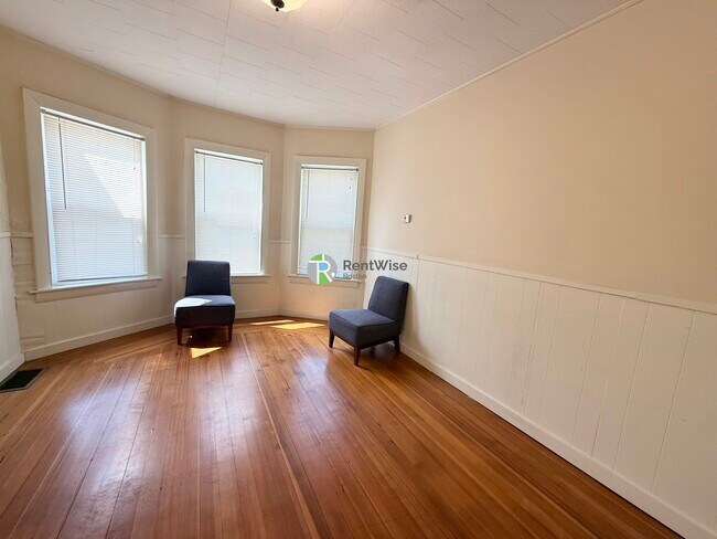 Foto del edificio - 53 Litchfield St