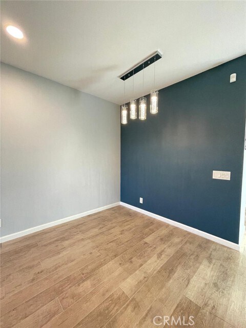 Building Photo - 30902 Club House Dr
