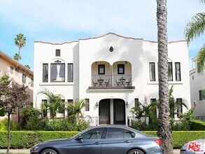 Building Photo - 947 5th St