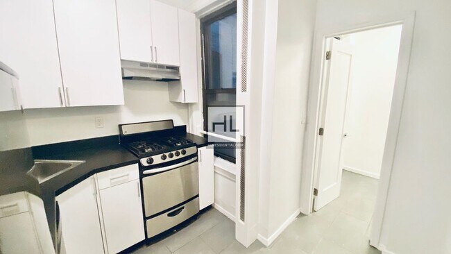 Foto del edificio - EAST 88 STREET