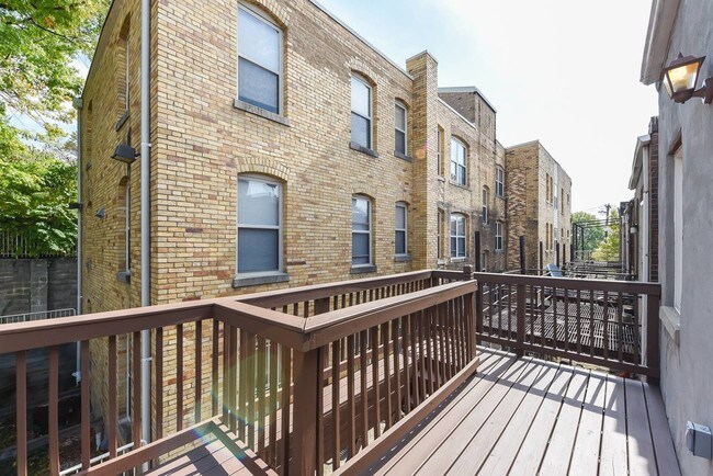 Foto del edificio - 2709 12th St NE