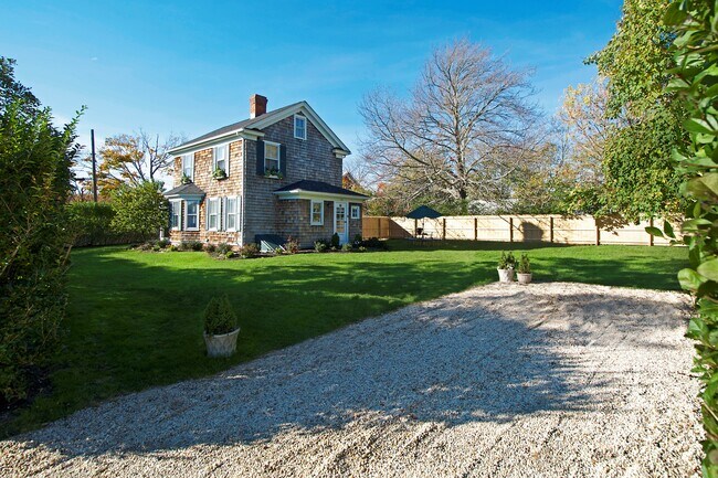 Foto del edificio - 146 N Sea Rd