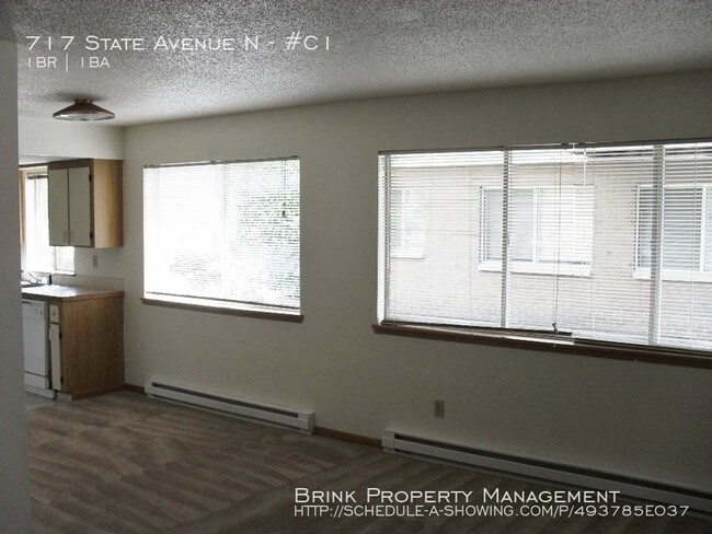 Building Photo - 717 State Ave N