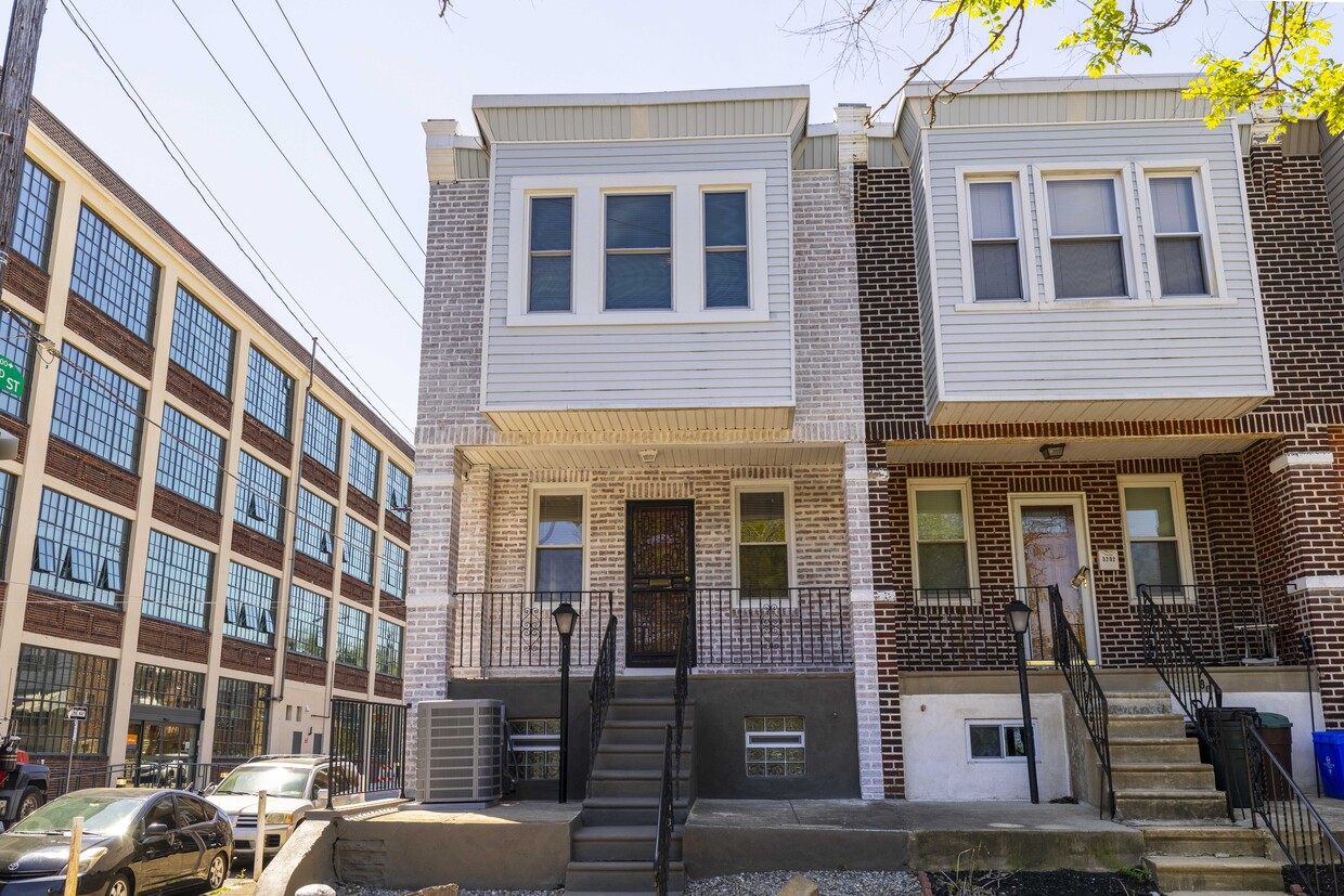 Foto principal - 3200 W Willard St