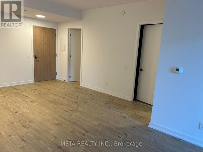 Photo du bâtiment - 35 Parliament St