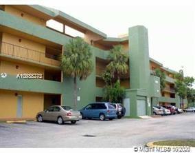 Building Photo - 8801 W Flagler St