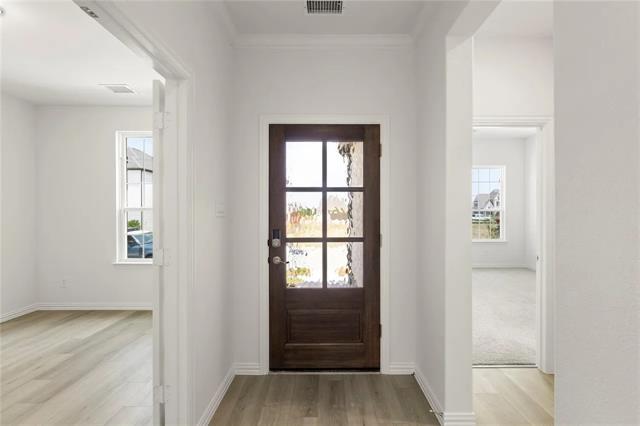 Foto del edificio - 212 Golden Run Dr