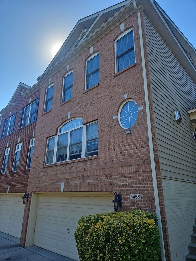 Building Photo - 3466 25th Ct S