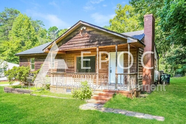 Foto del edificio - 822 Whitsett Ave