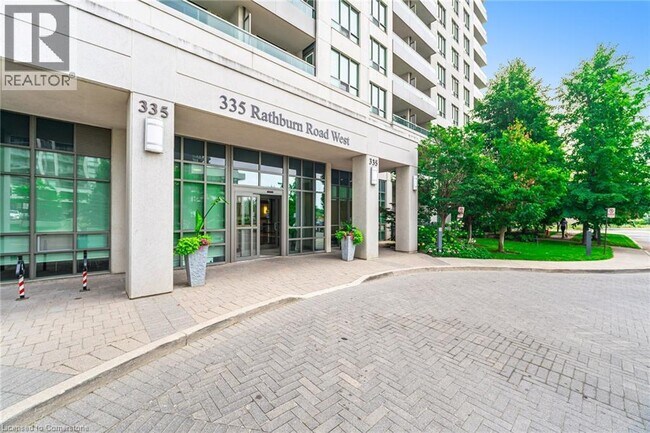Building Photo - 335 Rathburn Rd W