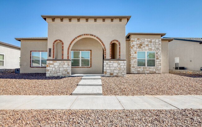 Foto del edificio - Eastside area for  Short or Long Term Rental(Completely Furnished) Beautiful 4 bed/2.5 baths