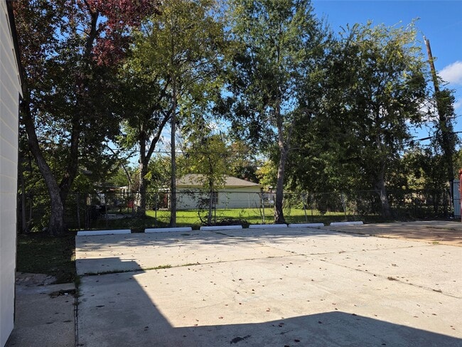 Building Photo - 13379 Force St