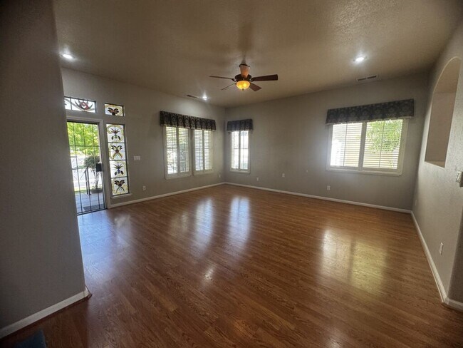 Foto del edificio - Gated 55+ Community - 2 bedroom/2bathroom