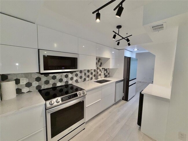 Foto del edificio - 3707 Pine Cone Cir