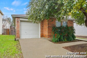 Building Photo - 134 Cindy Lou Dr
