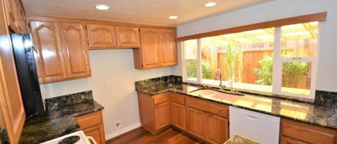 Foto del edificio - 1039 Bradford Ave