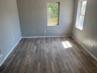 Building Photo - 714 29th St