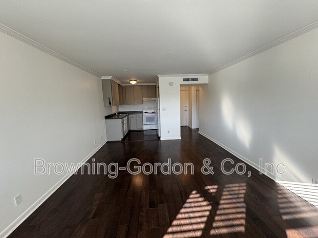 Foto del edificio - 1900 Richard Jones Rd