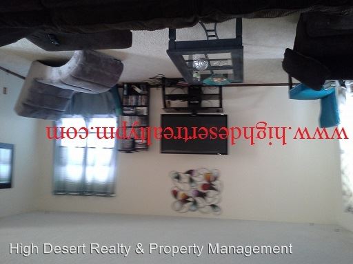 Building Photo - 316 1/2 Parkwood Dr