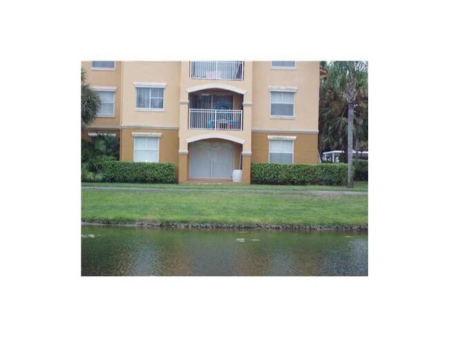 Foto del edificio - 9615 NW 1st Ct