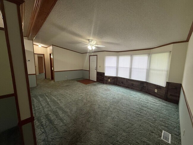 Foto del edificio - 3 bedroom home in Eldon, MO!