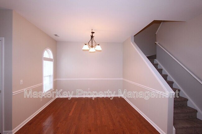 Building Photo - 309 Glaston Ct