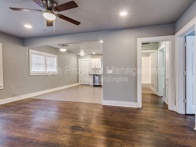 Building Photo - 4326 N Blackwelder Ave