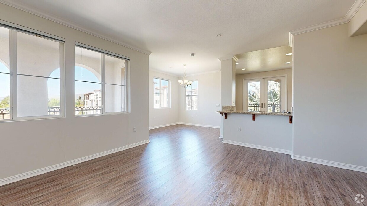 Photo - Raincross Promenade Apartments