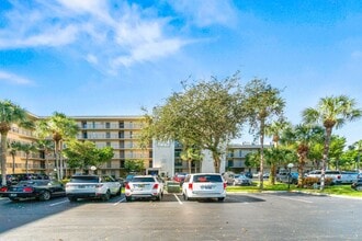 Building Photo - 15 Royal Palm Way Building Photo - 15 Royal Palm Way