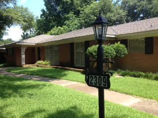 Building Photo - 2309 Arlington Pl